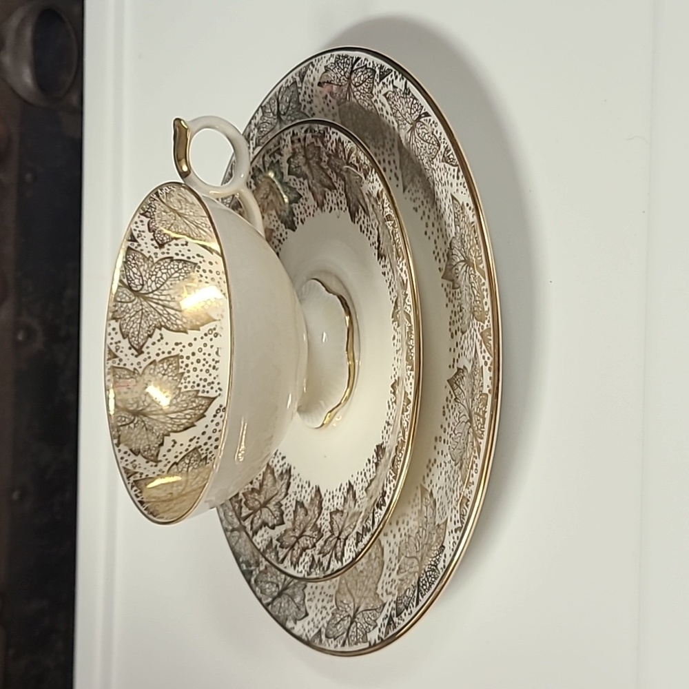 Oscar Schaller & Co Nachfolger Winterling Footed Cup Saucer Plate Set of 3 Gold